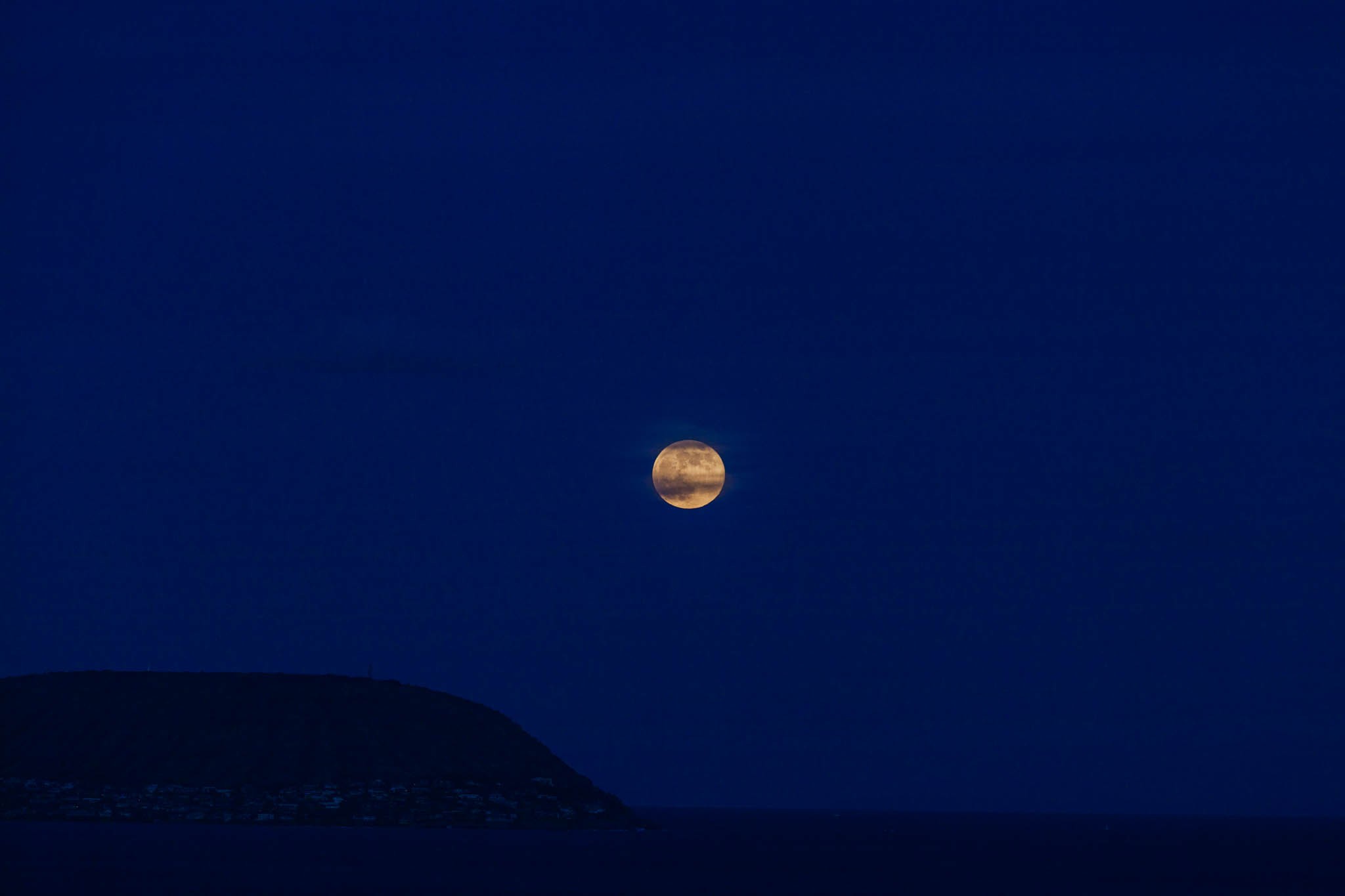 Harvest Moon Rise over East Oahu
