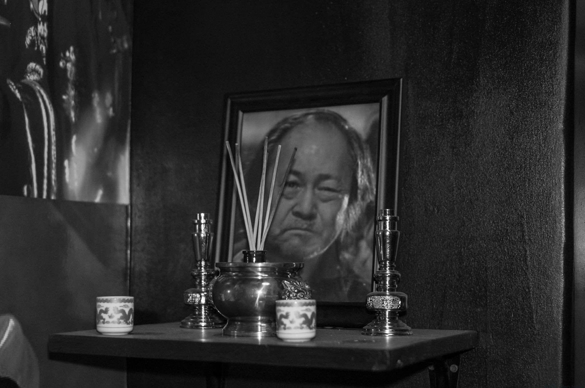 In Memory of Egg Shen ( Victor Wong )